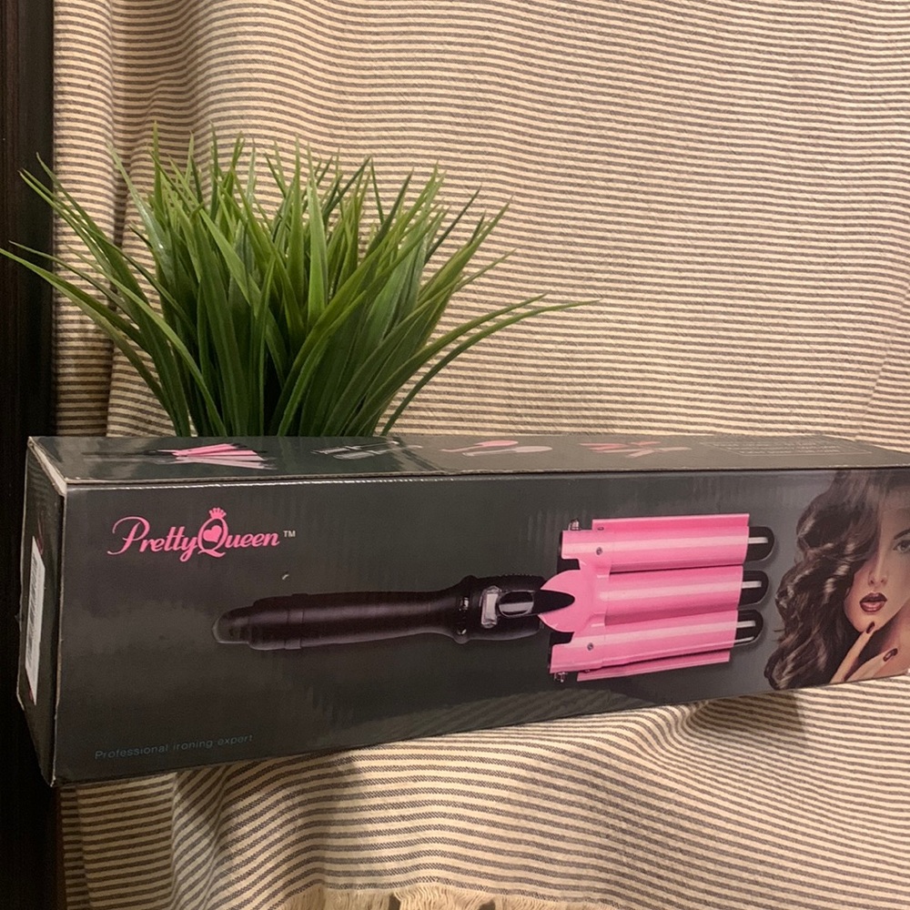 Pretty Queen Hair Waver